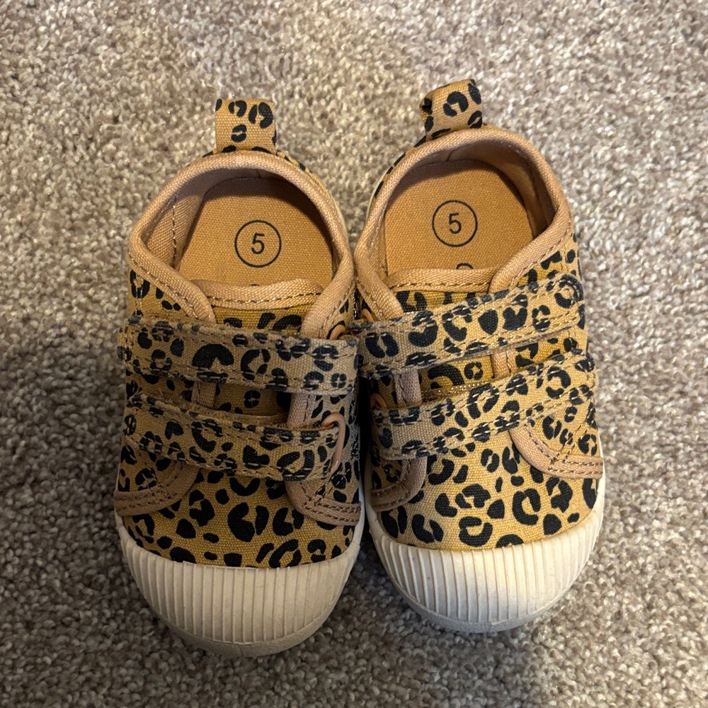 Cat & Jack Leopard Print Kids Shoes